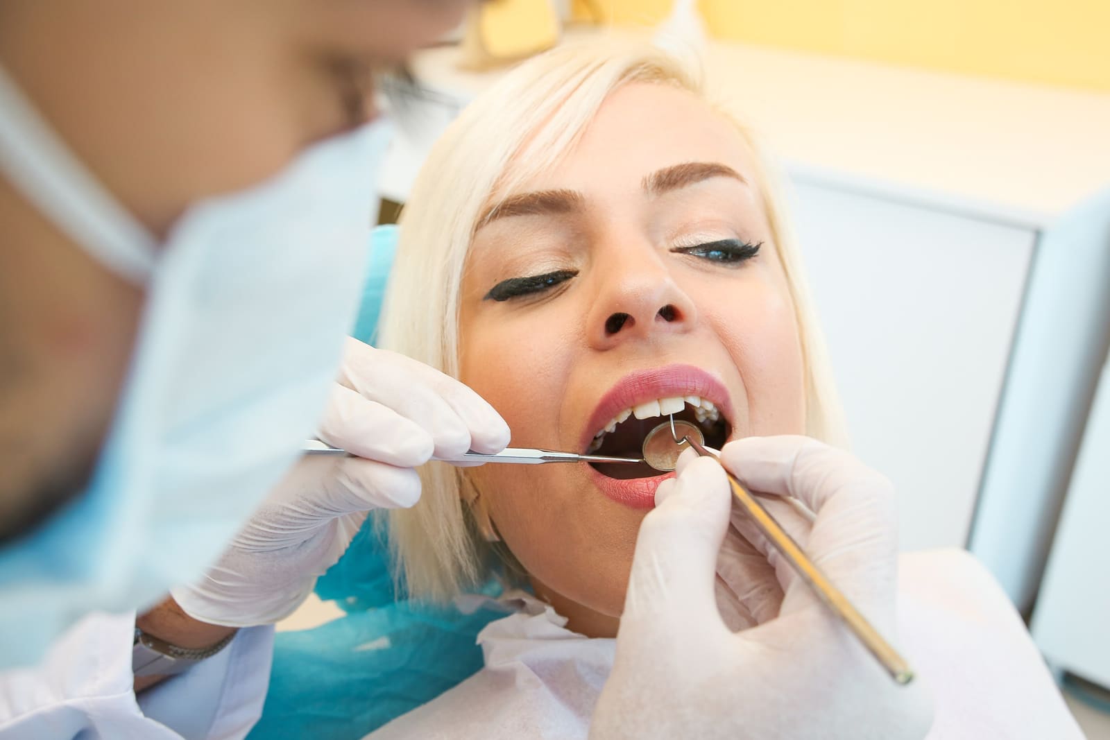 Consultation & Assessment at the Dental Art Alanya clinic