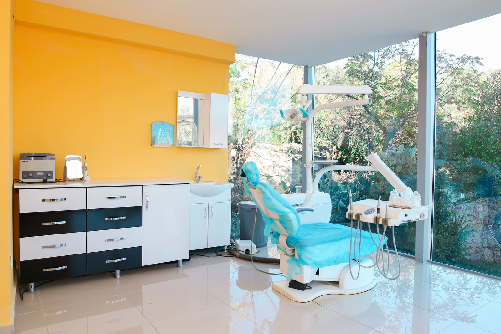Treatment Rooms at the Dental Art Alanya clinic