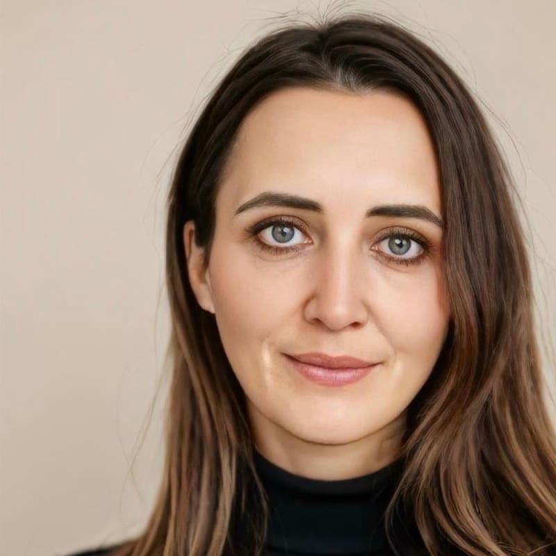 Esra Namlı, Dentist at Dental Art Alanya