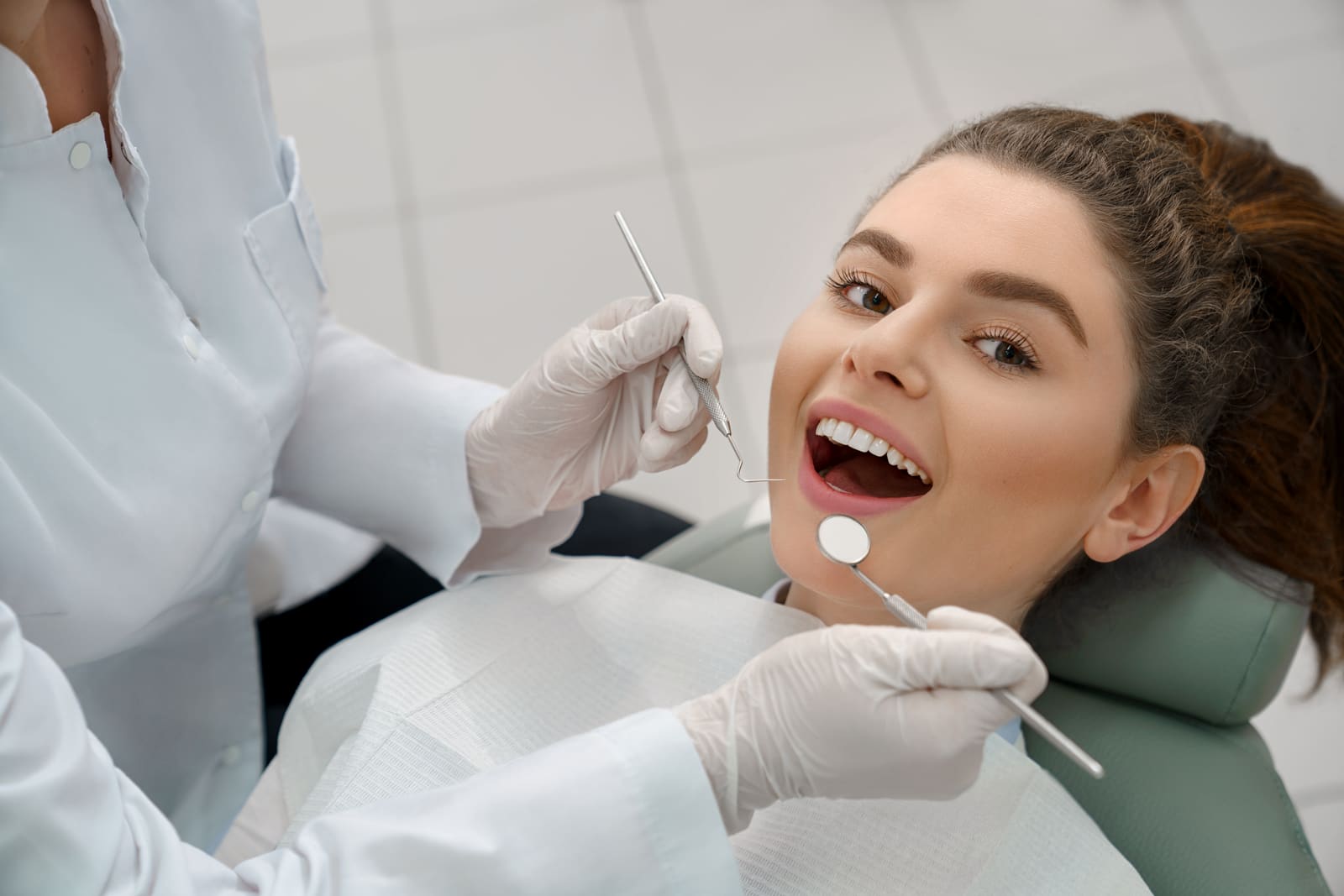 Teeth Whitening treatment at Dental Art Alanya